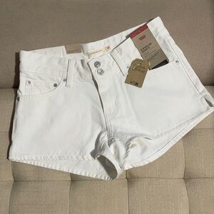 Levi’s Superlow Shorts